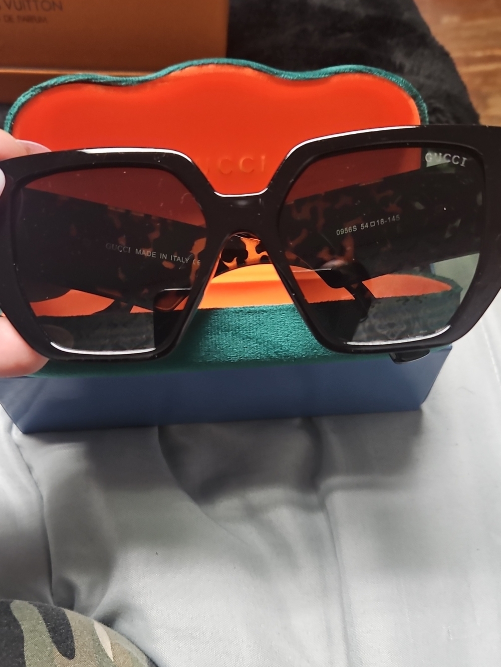 Women's Black Oversized Square Sunglasses